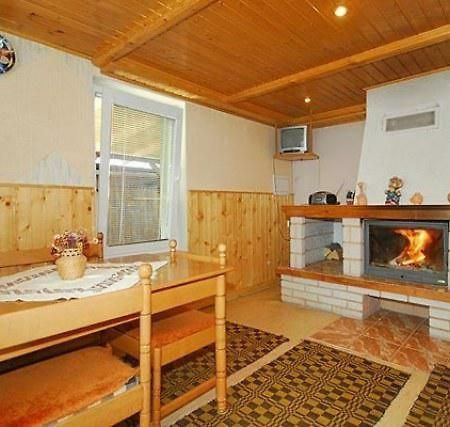 Villa Privat Mrazik à Partizanska lupca Extérieur photo