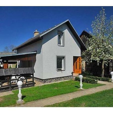 Villa Privat Mrazik à Partizanska lupca Extérieur photo